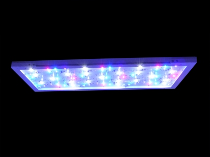 LED Leuchte RE-LIGHT FOUR LED Leuchte RE-LIGHT FOUR