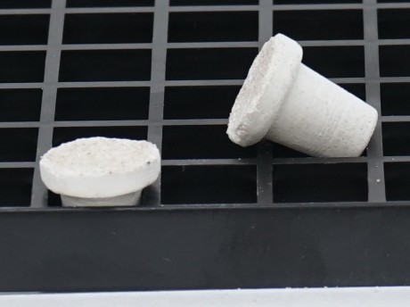 Ablegerplug für Lichtrasterplatte -10 Stück / Rund 1 cm Ablegerplug für Lichtrasterplatte -10 Stück / Rund 1 cm