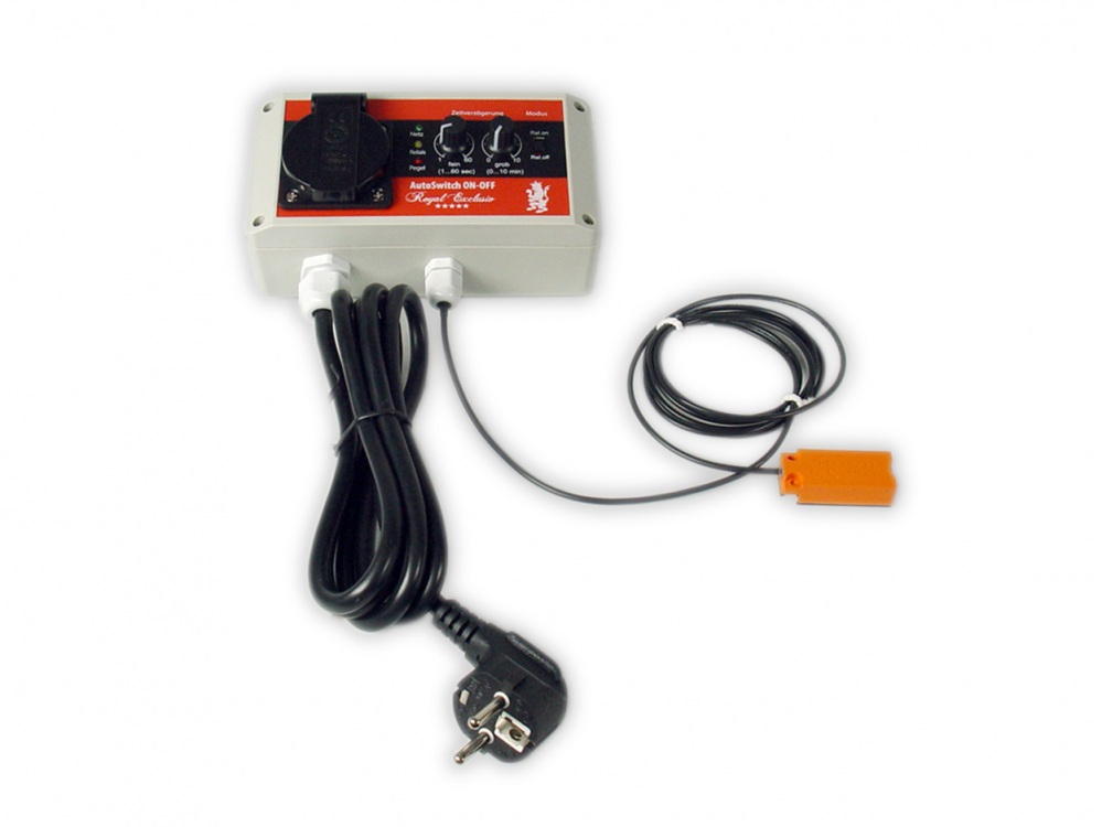 Royal ExclusivAutoSwitch ON/OFF mit berührungslosen Niveauschalter und schaltbarer Steckdoseneinheit 